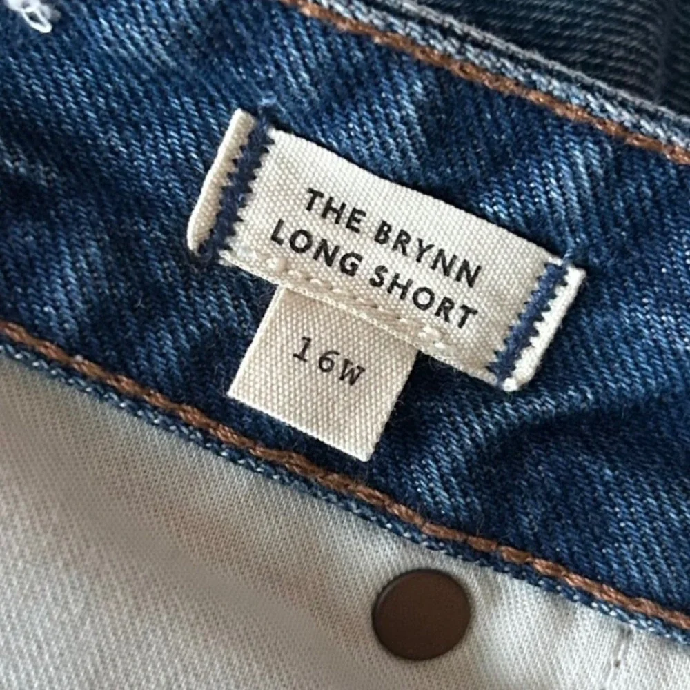 Madewell Brynn Long Short 16W‎ Blue Denim Button Fly Raw Hem High Rise Western